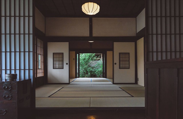 2 hrs from Tokyo. Private Japanese stay with Mt. Fuji views. Long-stay deals.