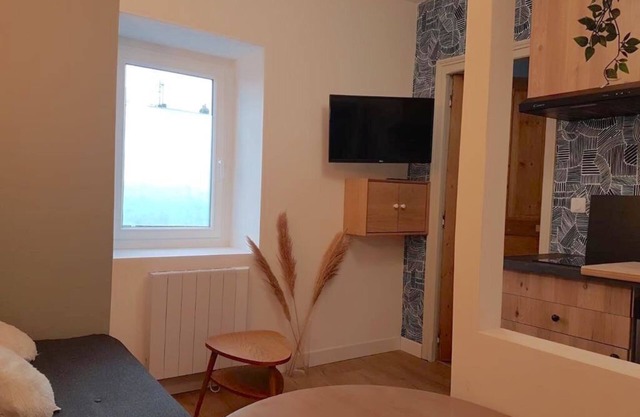 2-PERSON STUDIO 150M FROM THE BEACH