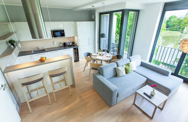 2-room apartment with whirlpool tub in the heart of Dresden's old town