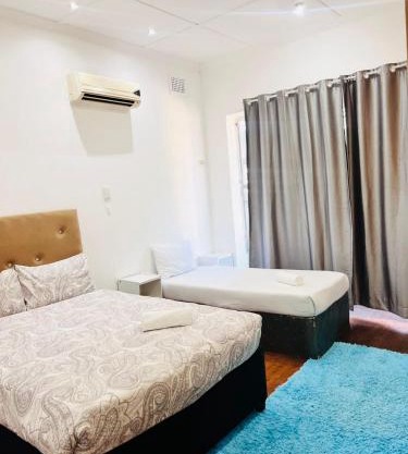 2 Rose Guesthouse