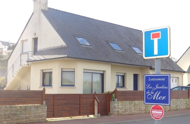 .2 STAR B&B by the sea