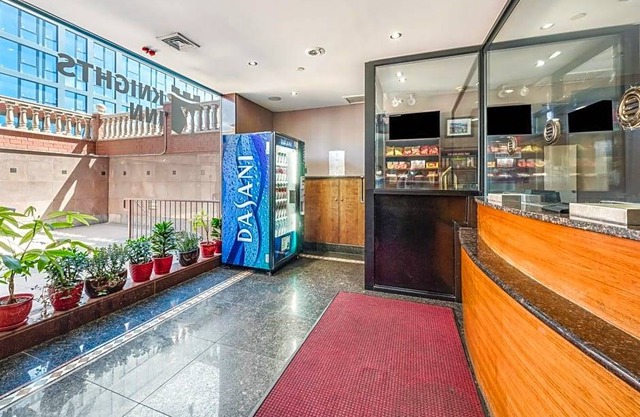 2-Star Hotel ∙ Knights Inn Brooklyn Sunset Park