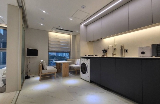 2023 Very neat bright APT 1.5-Room