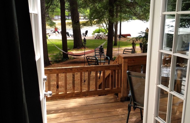 2025 rentals filled ⁷Tranquil Sandy beach, launch, dock, lawn games and firepit.