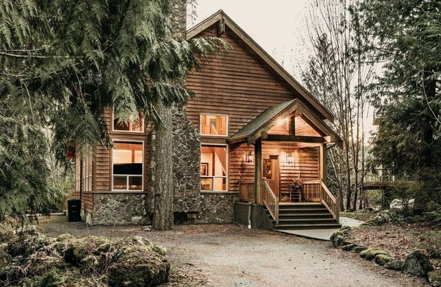 20GS - WiFi - F/P - W/D - Sleeps 6 by RedAwning