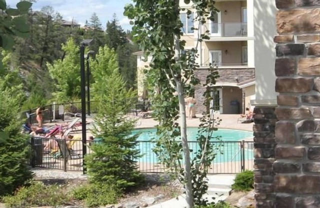 #2217 Pinnacle Pointe Two Bed Two Bath