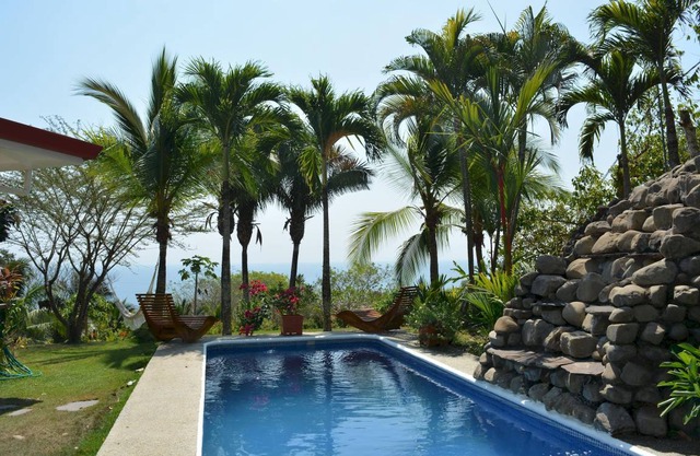 Splendid Ocean Montezuma 