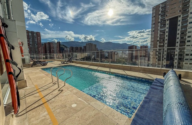 2506 - Vista a la montaña Piscina y Gym