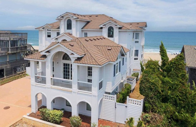 2876 - The Blue Martini by Resort Realty