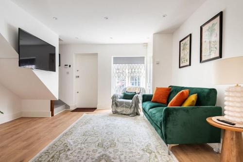 2BD Mews House, Wanstead
