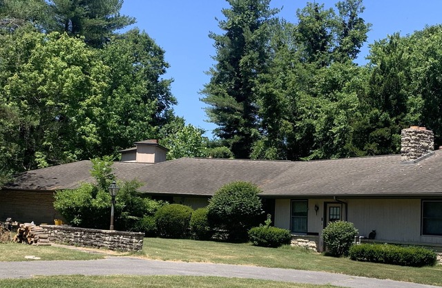 2br Guest Suite In Town on 4 Acre Private Estate