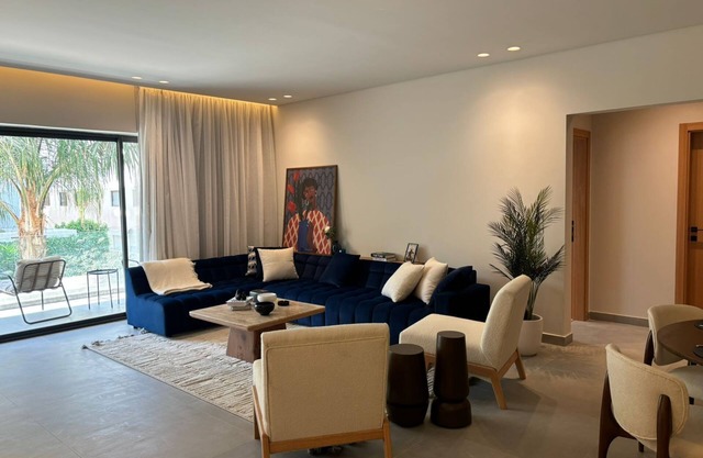 2BR Luxury serviced apart at lake view residence new cairo