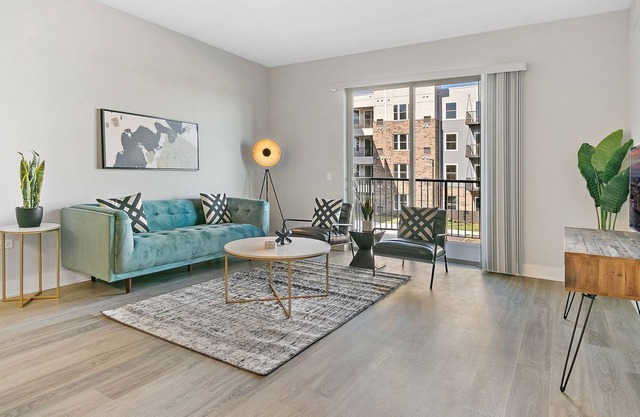 2BR Modern Living in Warrenville