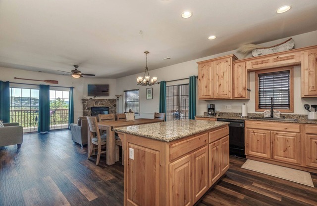 2BR Village At Indian Point1704 near SDC - Free Tickets Daily up to $500