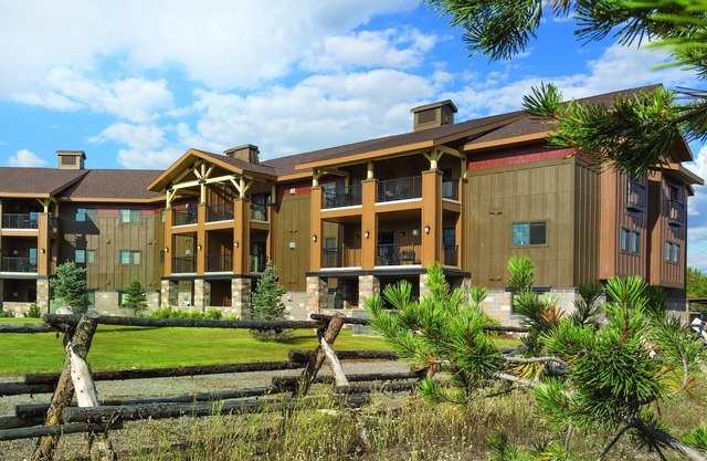 2BR2Ba Worldmark Resort Condo, Right at West Gate, This is the One!