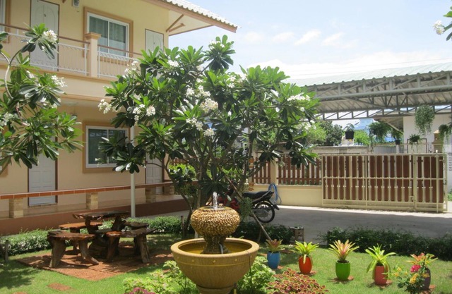 2N Guesthouse