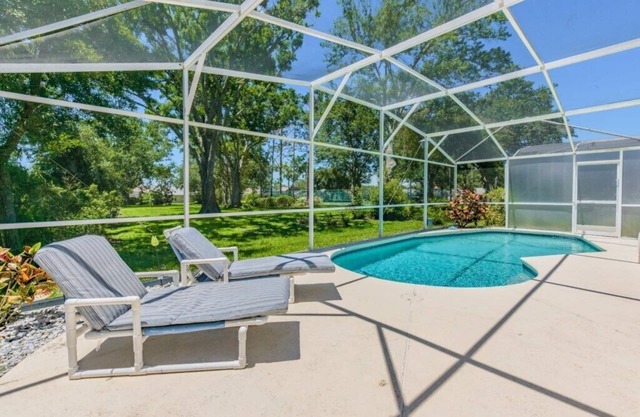 3 Bed Home, Close to Disney, some pets considered, 4904