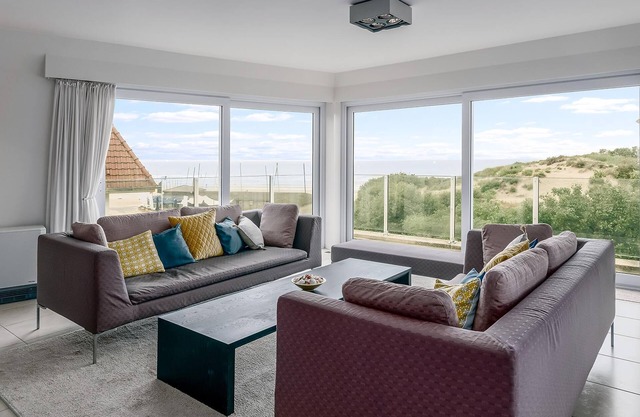 3 bedroom accommodation in Sint Idesbald