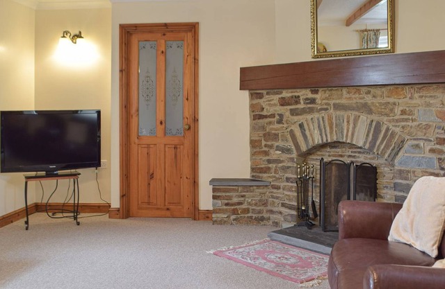 3 bedroom accommodation in Broadway, near Haverfordwest