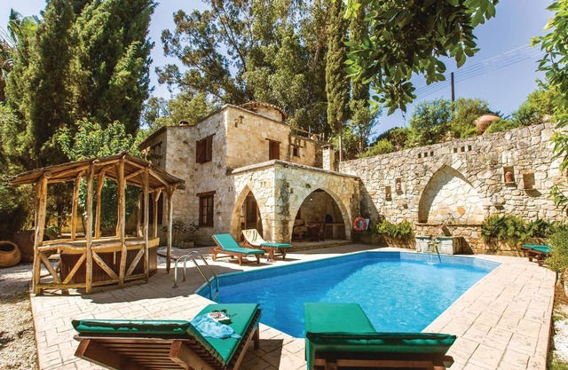 3 bedroom accommodation in Miliou Paphos