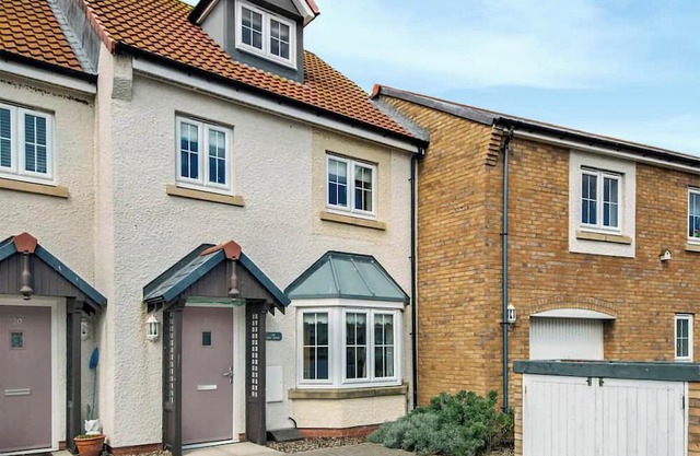 3 bedroom accommodation in Beadnell