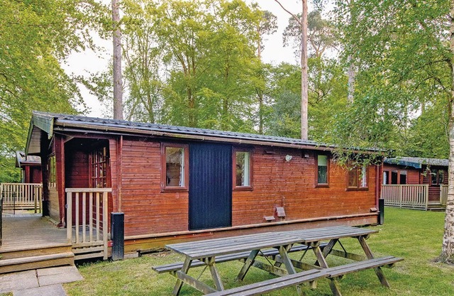 3 bedroom accommodation in Godshill, Fordingbridge