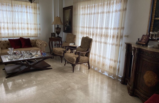 3 bedroom authentic sea view