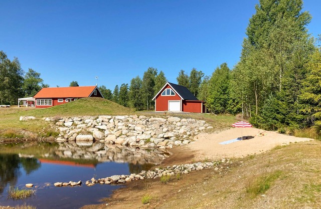 3 bedroom awesome home in Vittsjö