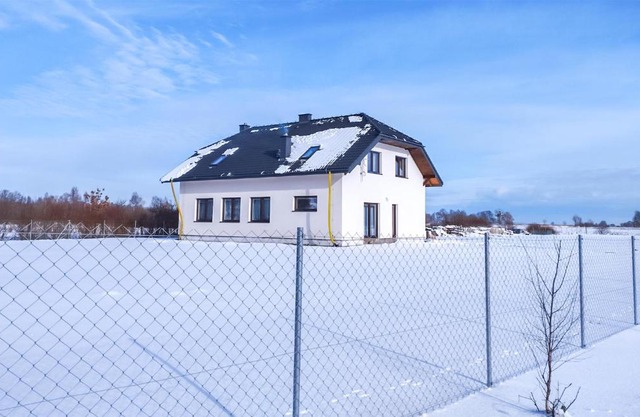 3 Bedroom Cozy Home In Smoldzinski Las