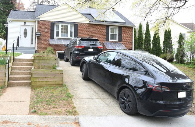 3-bedroom house in fabulous Silver Spring with WiFi, AC