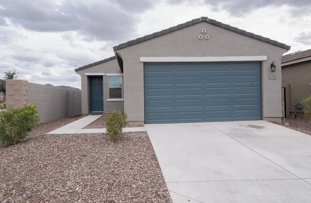 3-bedroom house in tranquil Laveen with WiFi, AC. Enjoy your stay