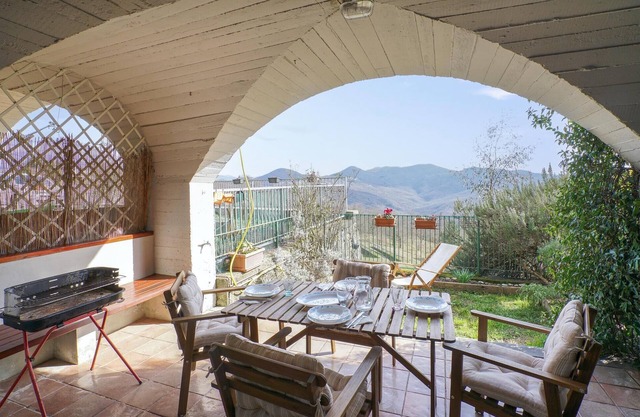 3 bedroom nice home in Tavarone