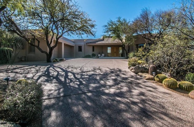 3 Bedroom Single family 25041 by Houzlet
