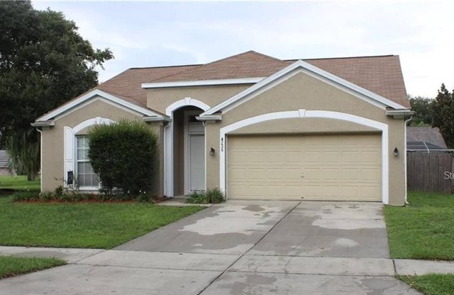 3 Bedroom Single family 426252 by Houzlet