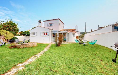 3 Bedroom Stunning Home In L'épine
