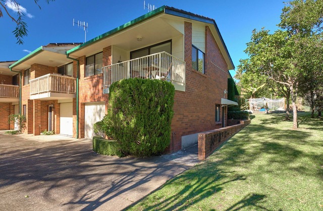 3 bedroom townhouse with Ocean breeze