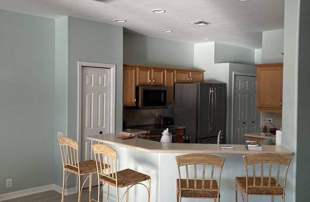 3 Bedroom Villa - 8950 Bristol Bend Ft. Myers, FL