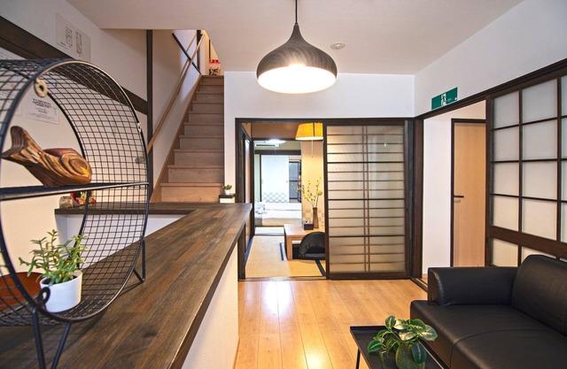 3 bedrooms max 8 people 5 mins to station/Kyoto Kyōto