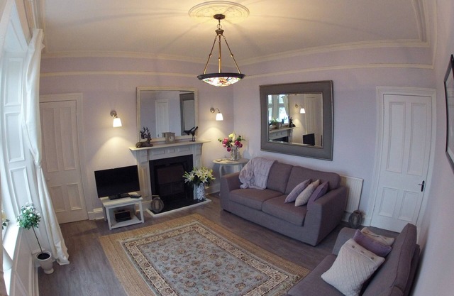 3 Oban - fantastic sea view apartment