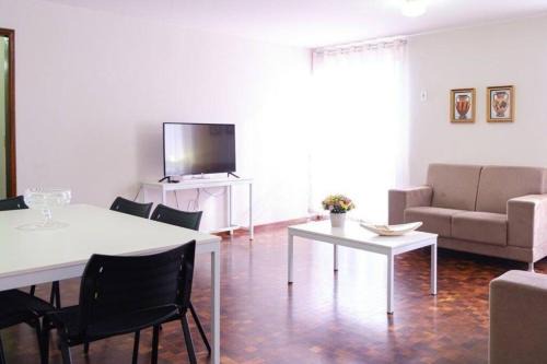 3 Quartos Amplo Ar Condicionado SQ54