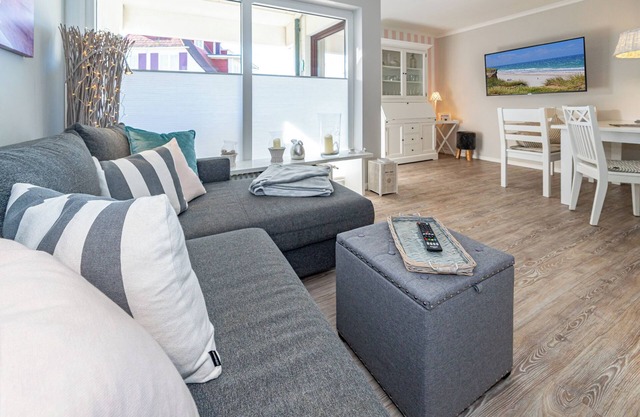 3-room vacation apartment with terrace - only 150 meters to the beach.