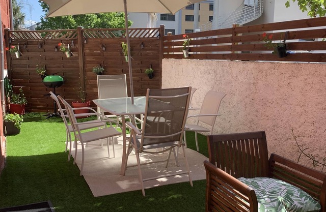 3 rooms and private courtyard 5 minutes from the thermal baths and La Mongie Pic Du Midi shuttle service