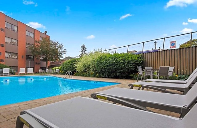 3-Star Hotel ∙ Best Western Plus Ottawa City Centre