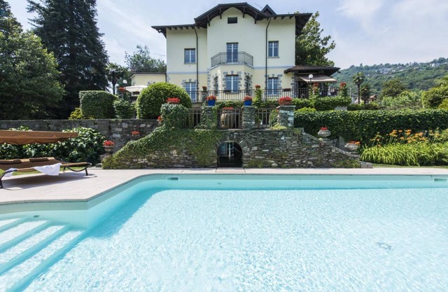 3000 m² Villa ∙ 7 bedrooms ∙ 16 guests