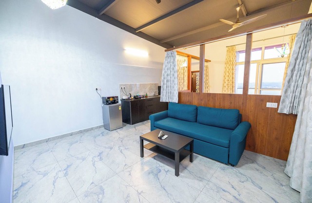 304 - Studio Apartment