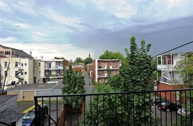 #311 Bright, Spacious with Balcony in Verdun