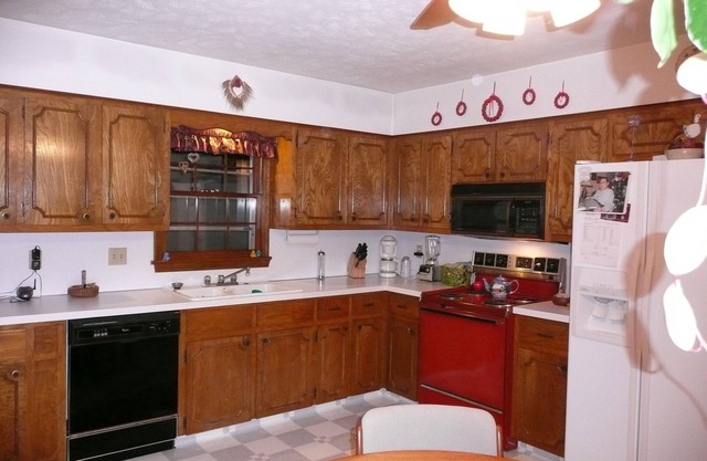 34% Off starting 28 nights for this Darling Home On Quiet Street