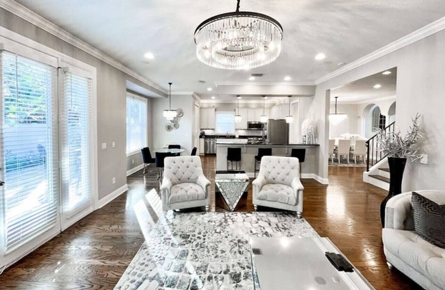 3814 W Obispo St · Exquisite Tampa Home w Office and King Beds