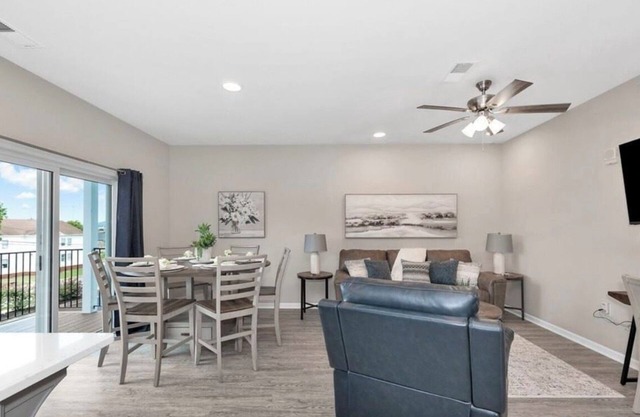 3B Luxury New 2BR apartment in delightful Huntsville close to mall, aquatic ctr