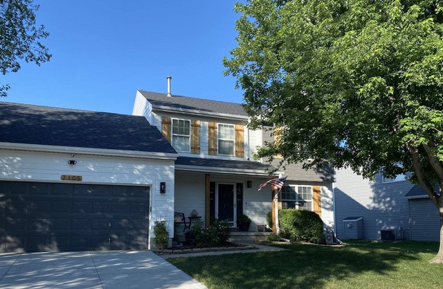 3bd 2.5 bath close to shopping, entertainment, dining, parks, and trails.